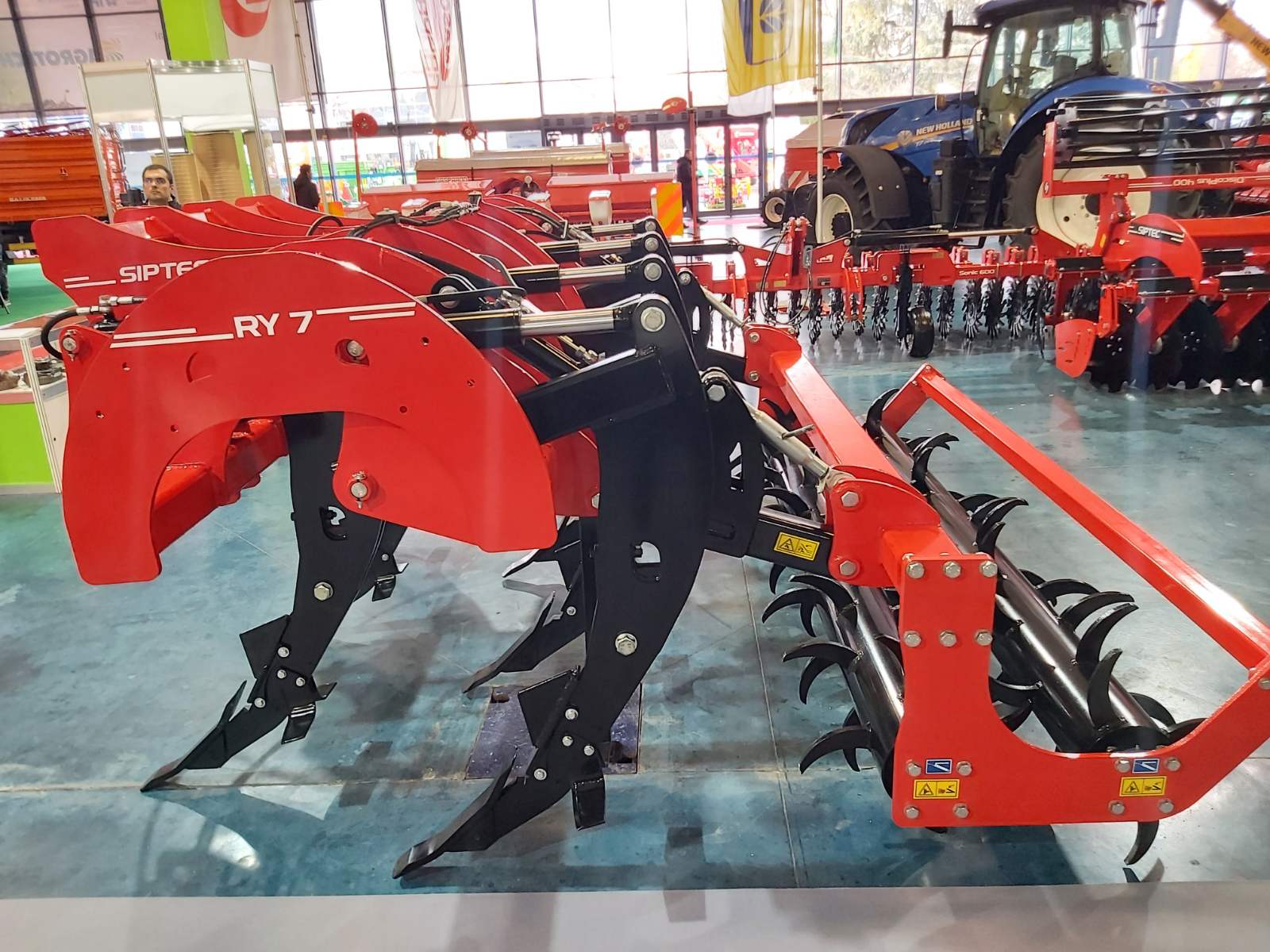 2552BF08-5CA2-5FFA-13AC-984760D0A092.jpg